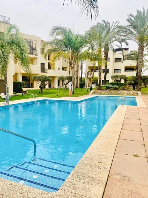 Apartment Roda Golf. Poolside Murcia